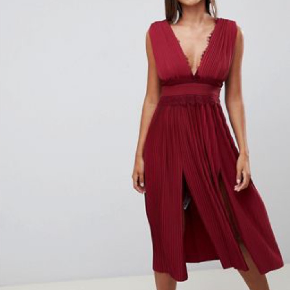 lace insert pleated midi dress